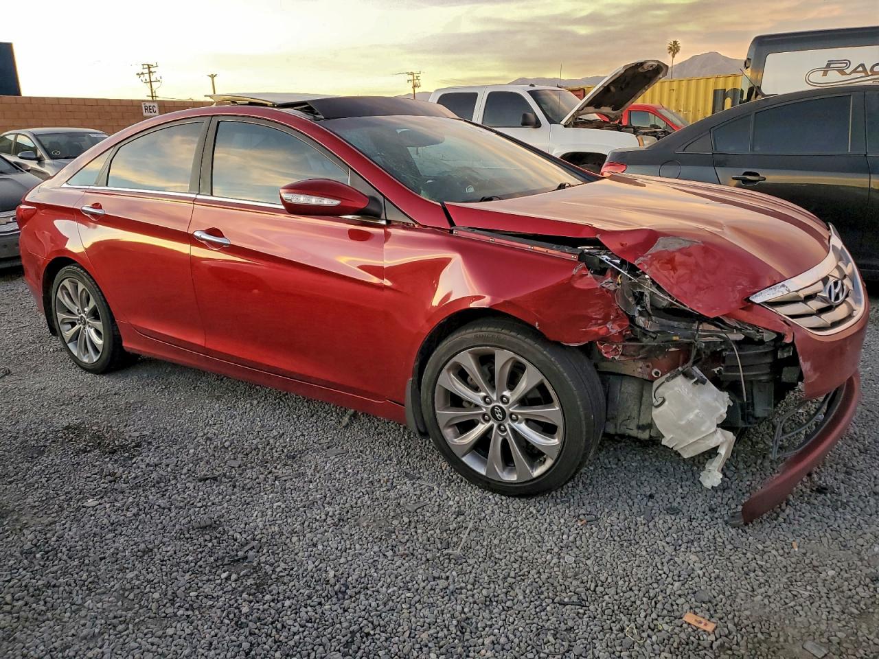 2012 HYUNDAI SONATA SE photo 4
