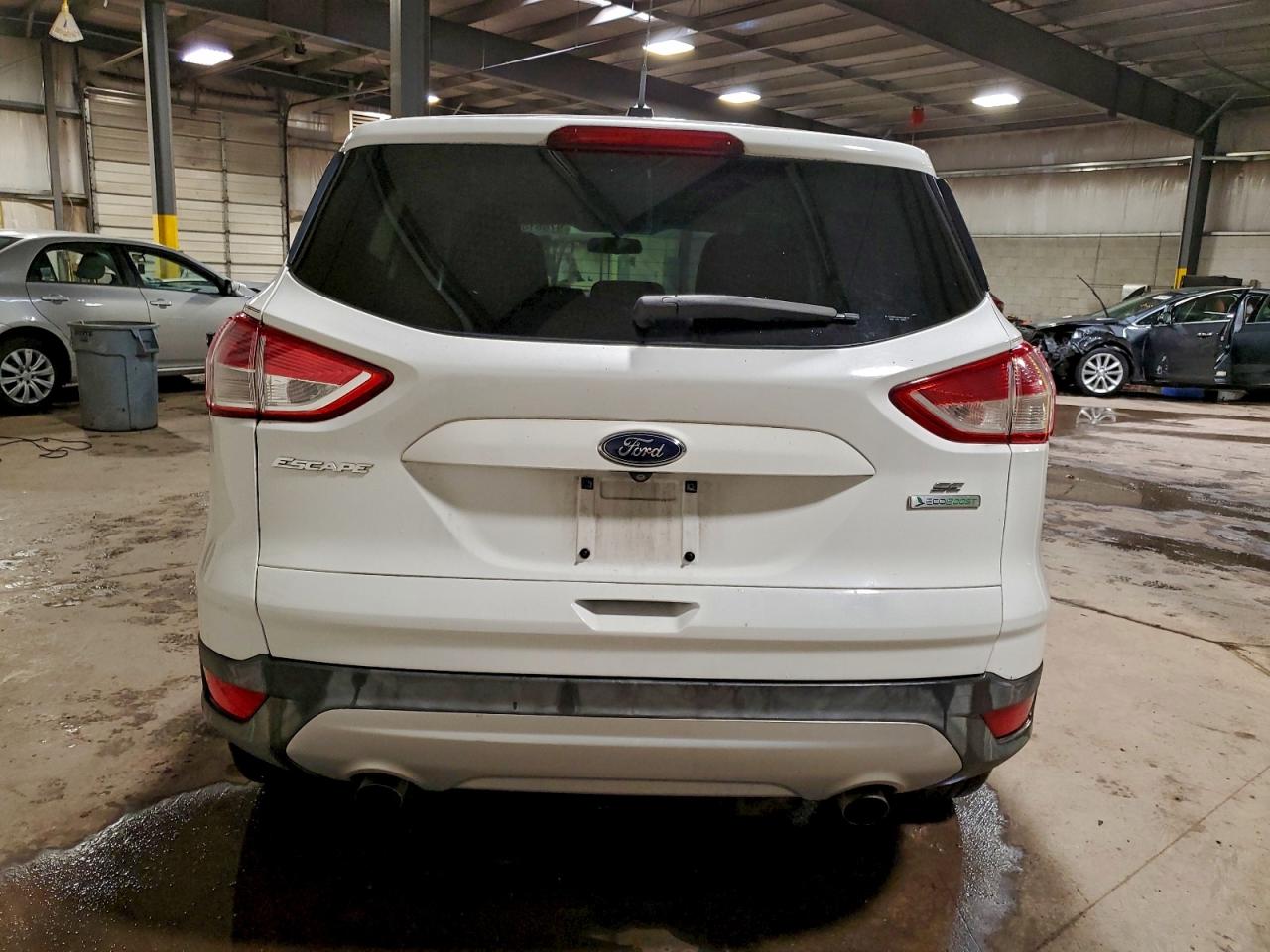 2014 FORD ESCAPE SE photo 6