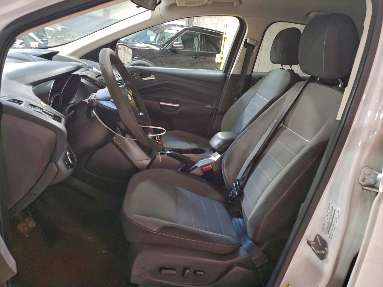 2014 FORD ESCAPE SE photo 7