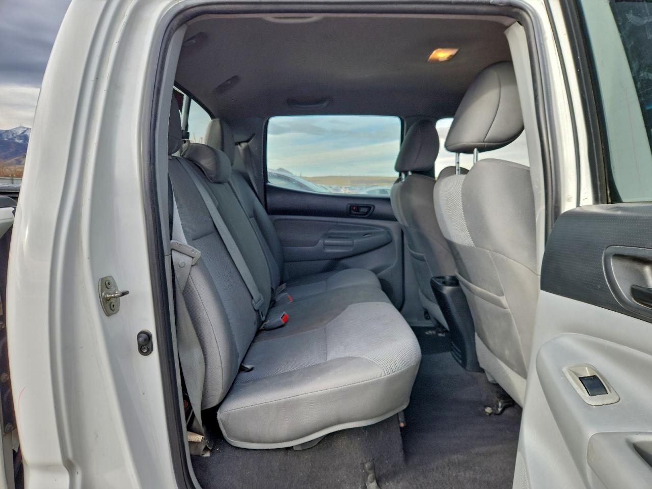 2012 TOYOTA TACOMA DOUBLE CAB photo 10