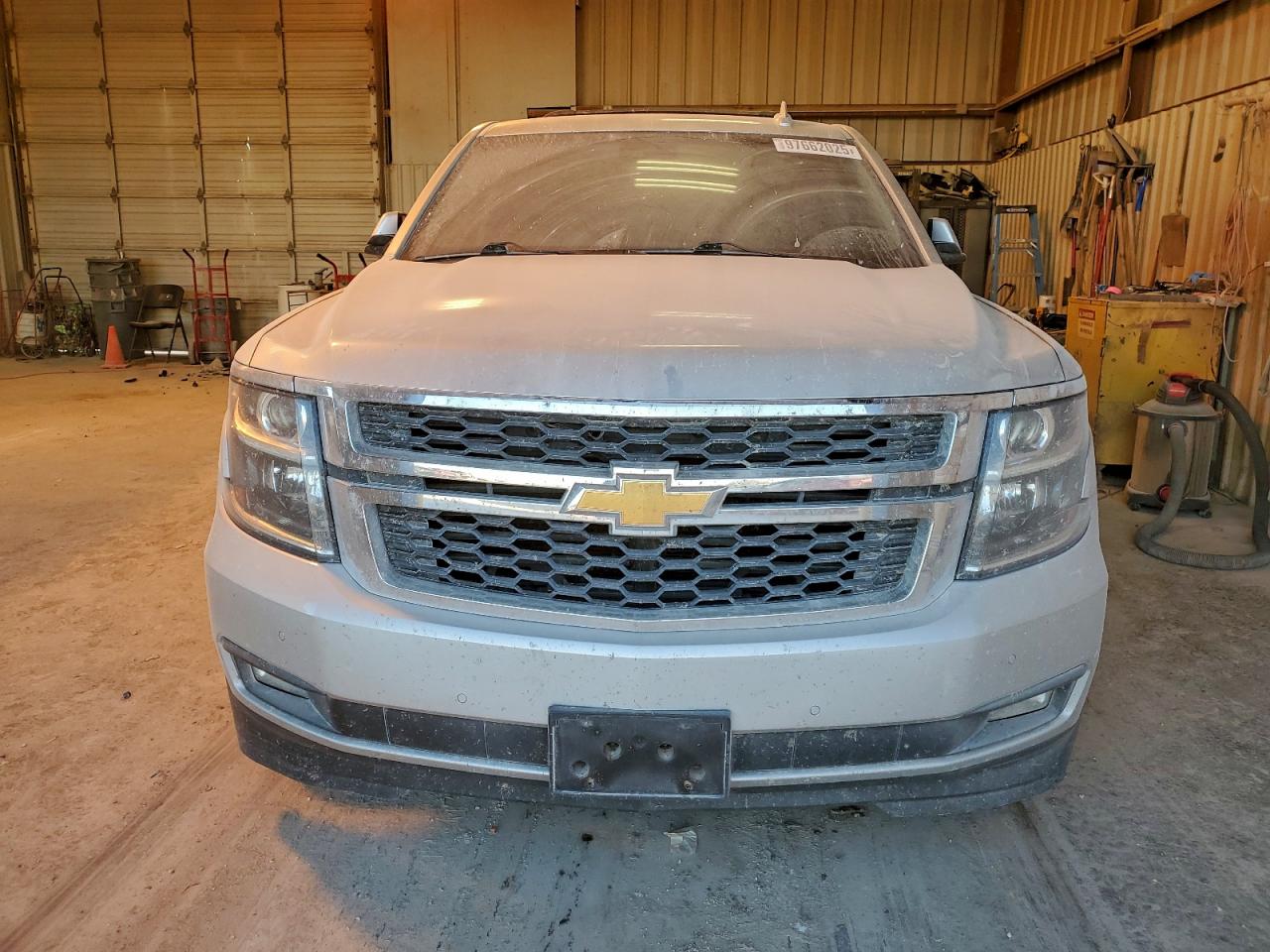 2017 CHEVROLET TAHOE C1500 LT photo 5