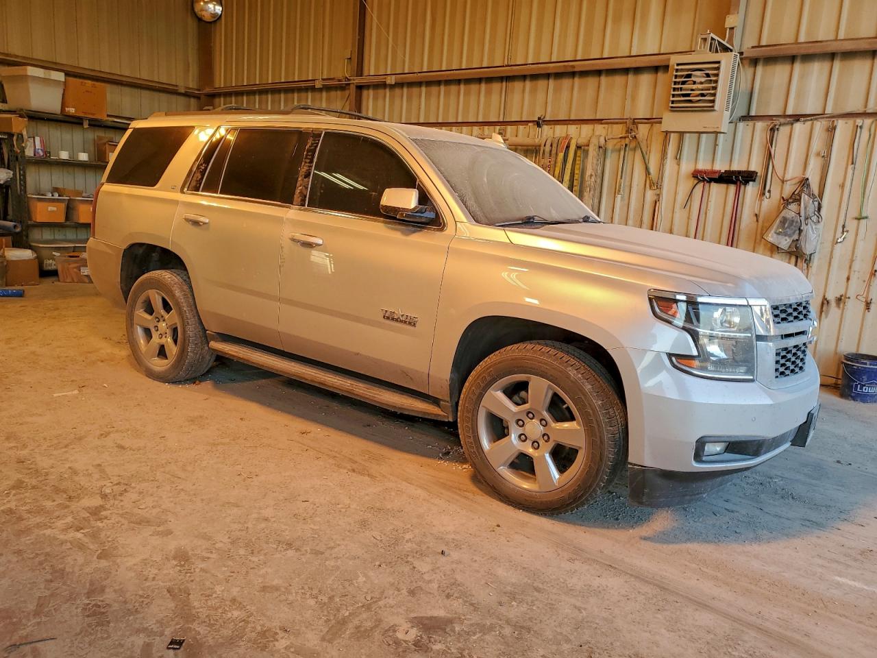 2017 CHEVROLET TAHOE C1500 LT photo 4