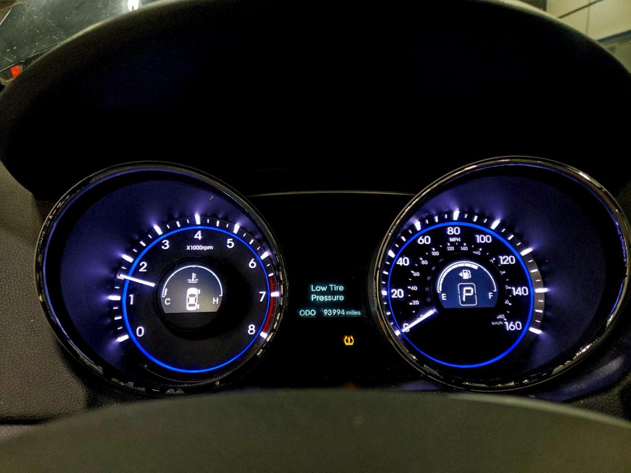 2014 HYUNDAI SONATA GLS photo 9