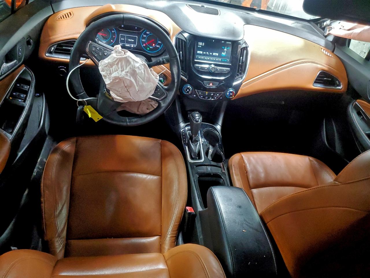 2016 CHEVROLET CRUZE PREMIER photo 8