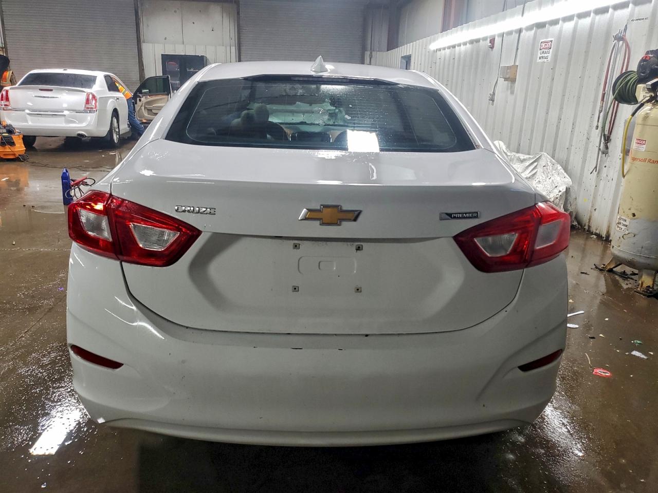 2016 CHEVROLET CRUZE PREMIER photo 6