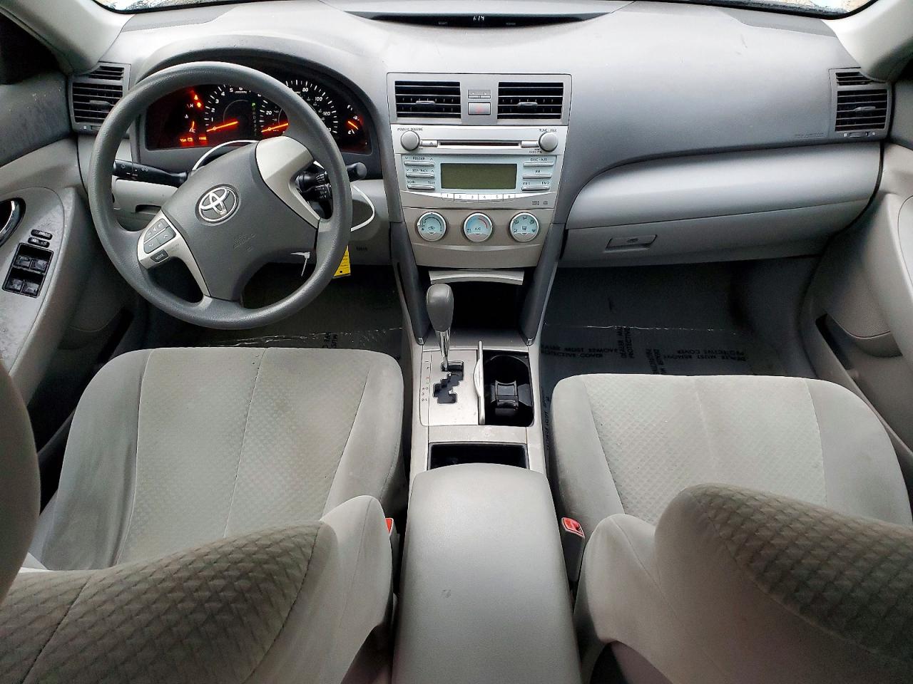 2009 TOYOTA CAMRY BASE photo 8