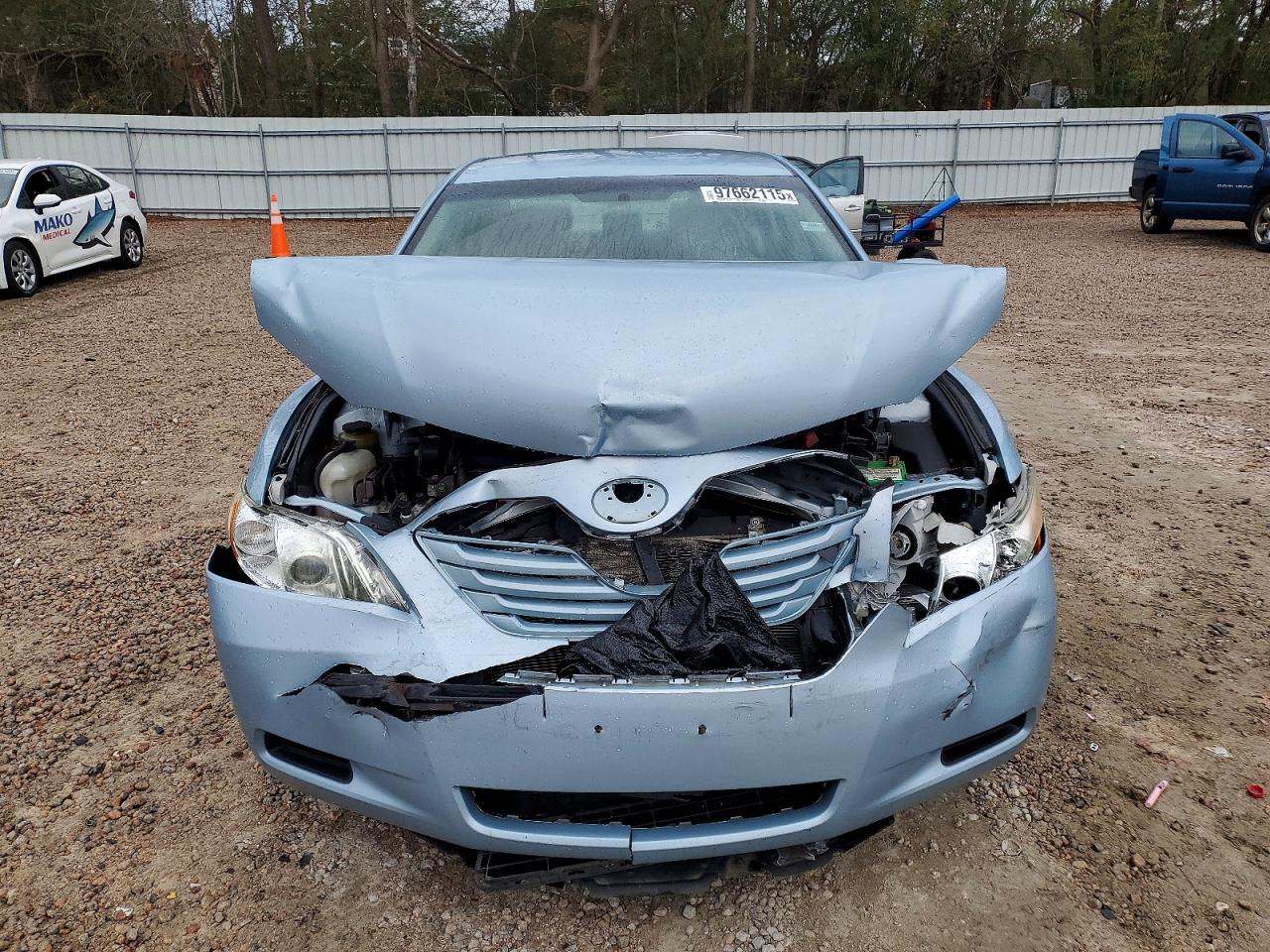 2009 TOYOTA CAMRY BASE photo 5