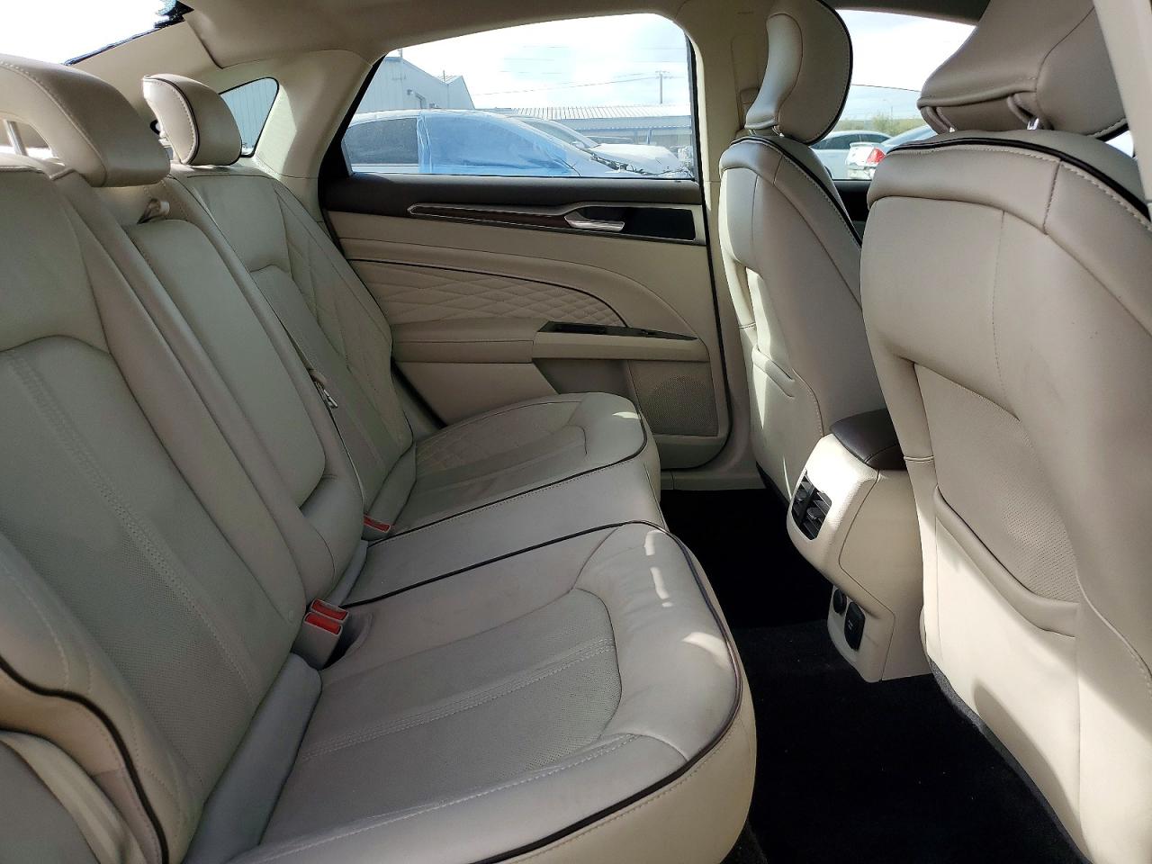 2017 FORD FUSION TITANIUM PHEV photo 10