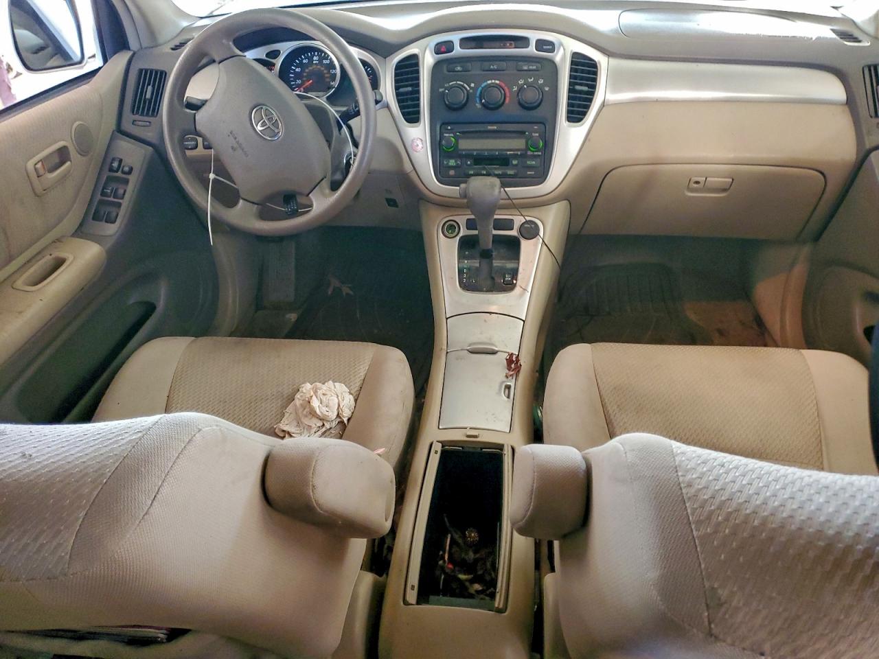2007 TOYOTA HIGHLANDER BASE photo 15