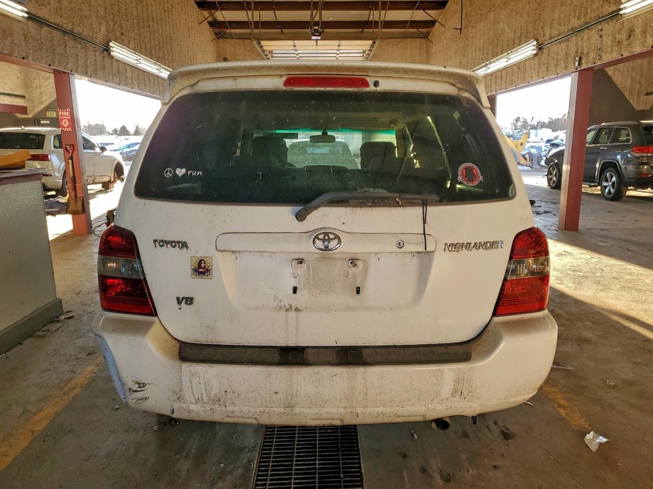 2007 TOYOTA HIGHLANDER BASE photo 11