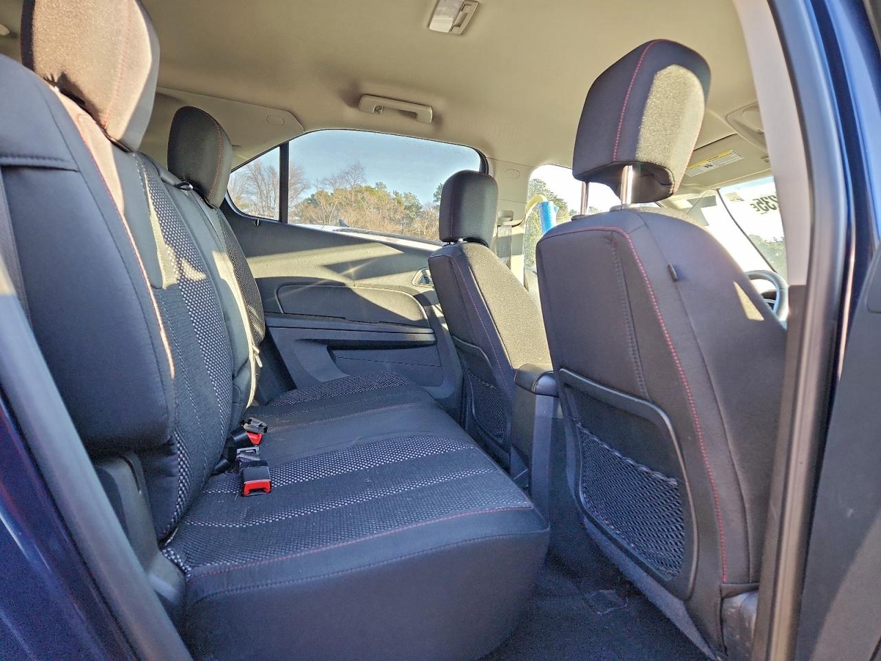 2015 CHEVROLET EQUINOX LT photo 11