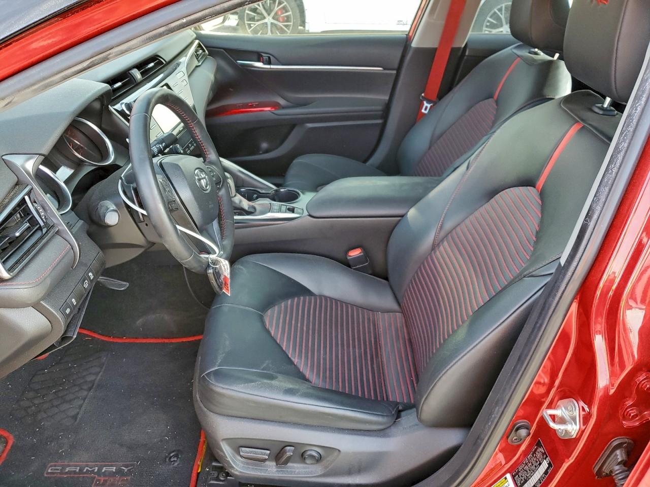 2020 TOYOTA CAMRY TRD photo 7