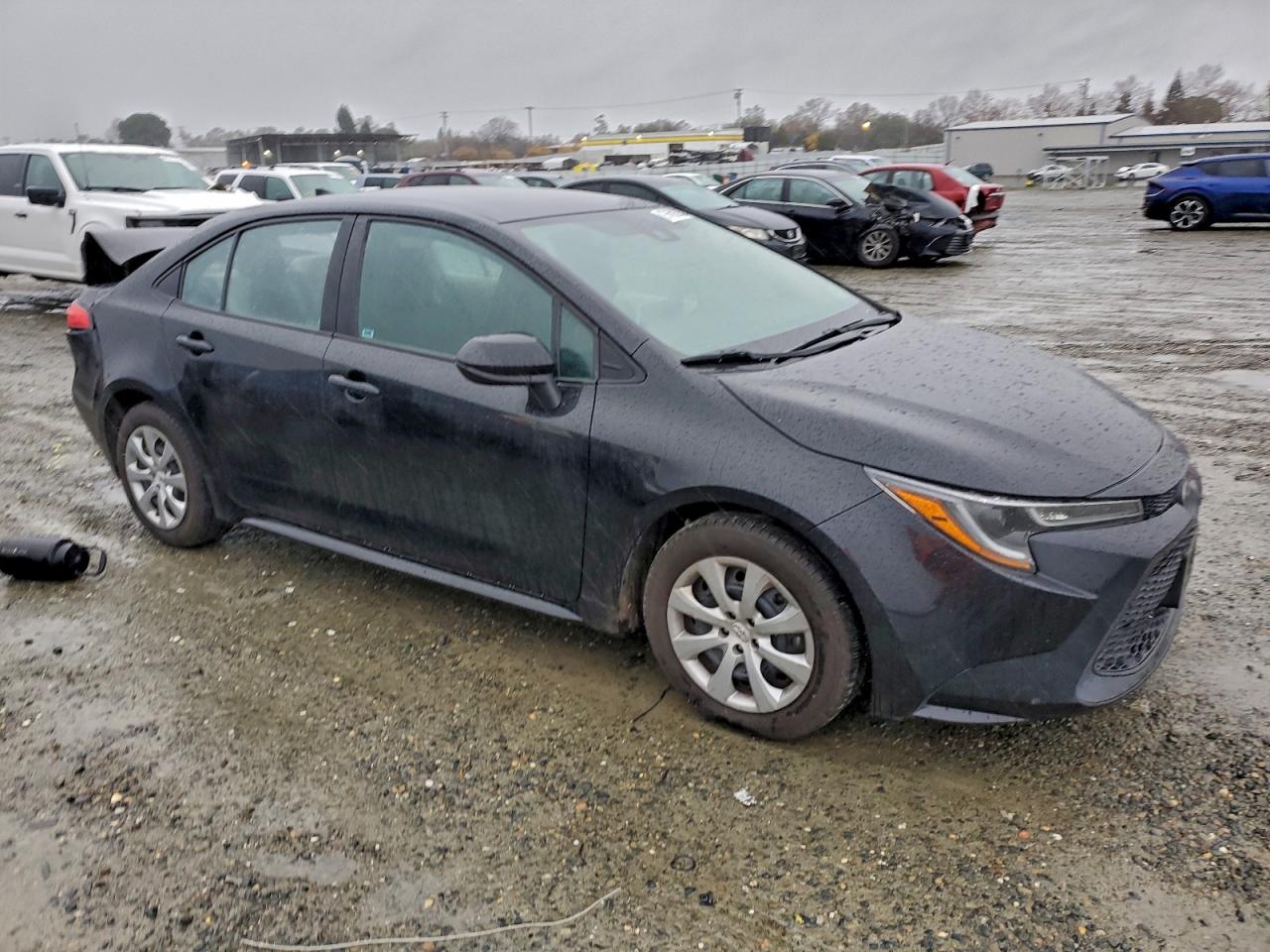 2020 TOYOTA COROLLA LE photo 4