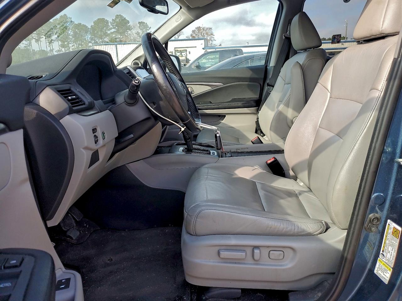 2016 HONDA PILOT EXL photo 7