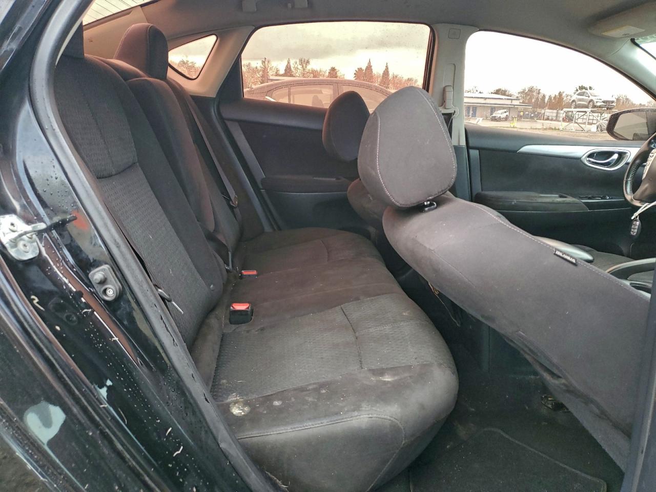 2014 NISSAN SENTRA S photo 10
