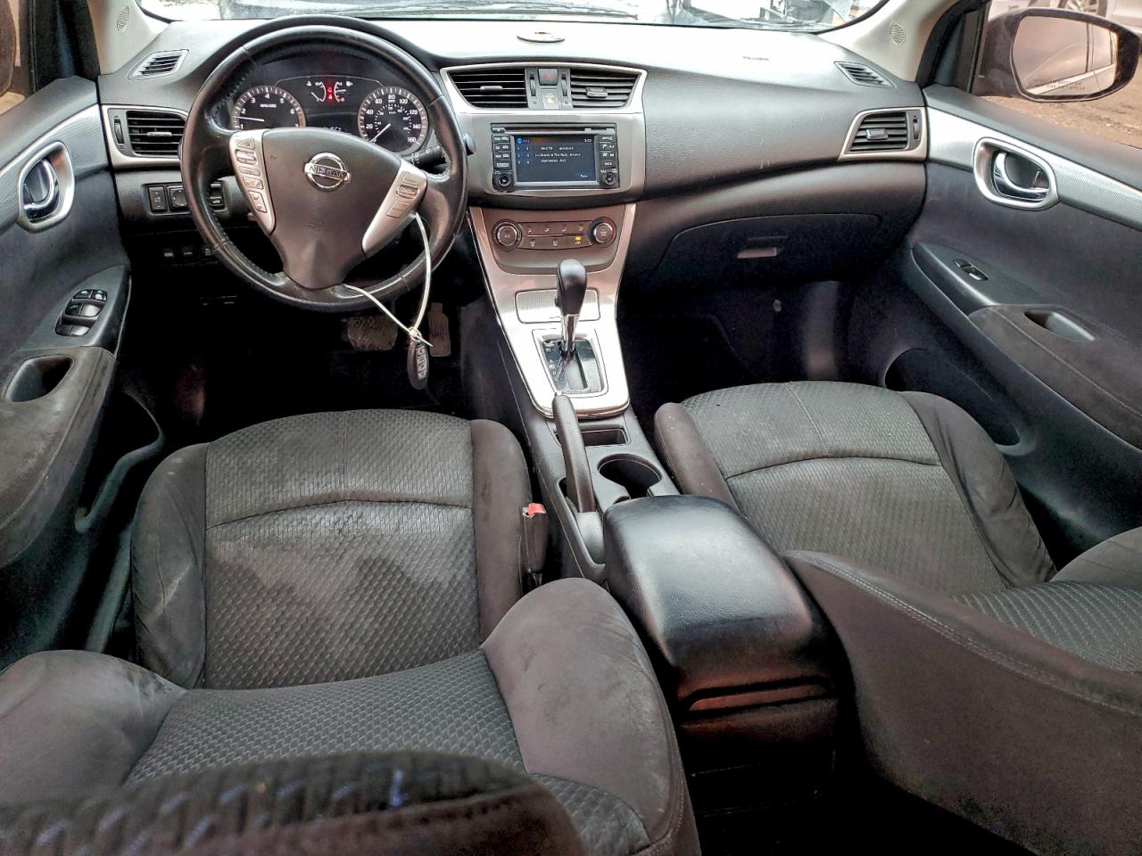 2014 NISSAN SENTRA S photo 8