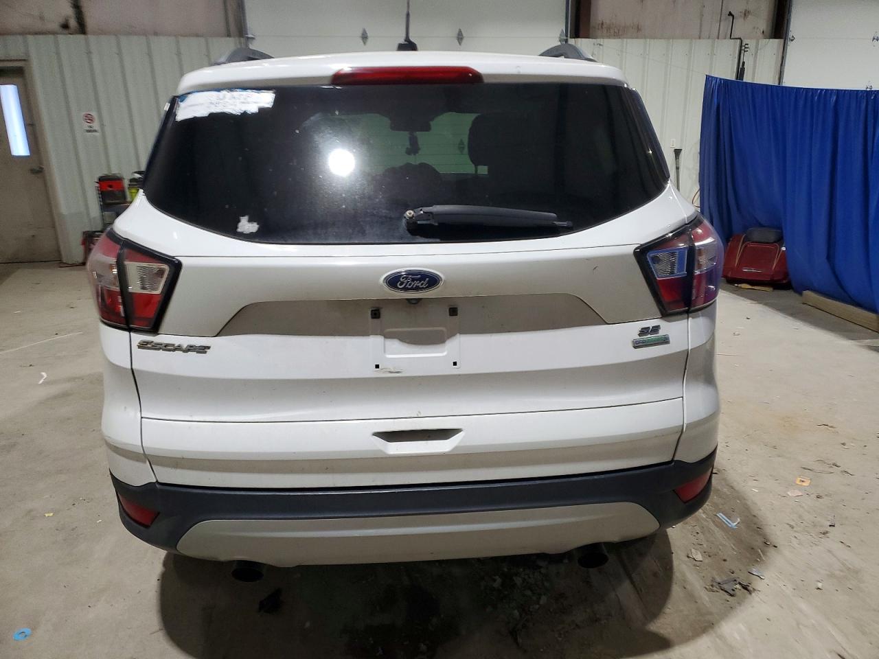 2018 FORD ESCAPE SE photo 6