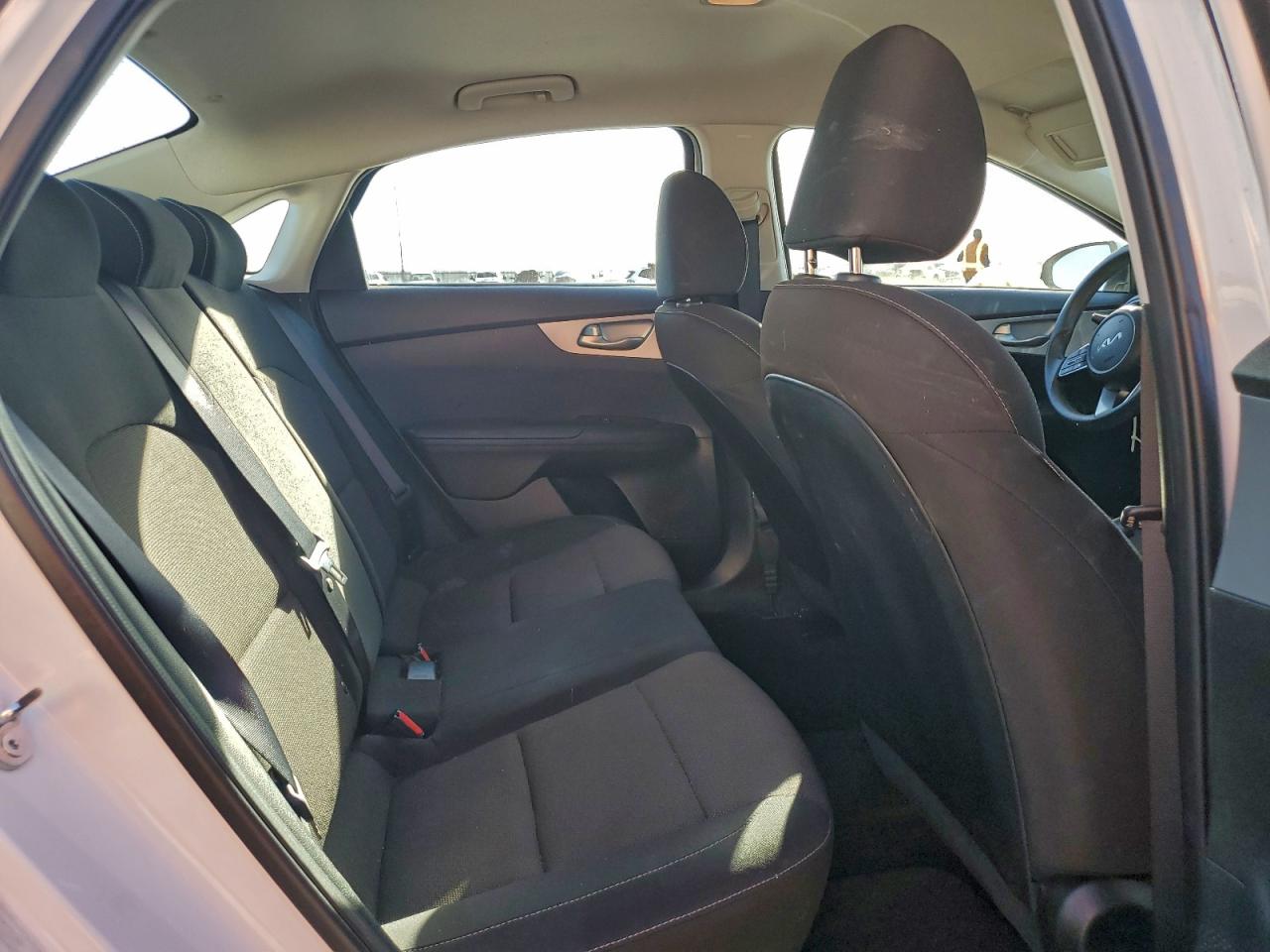 2024 KIA FORTE LX photo 10