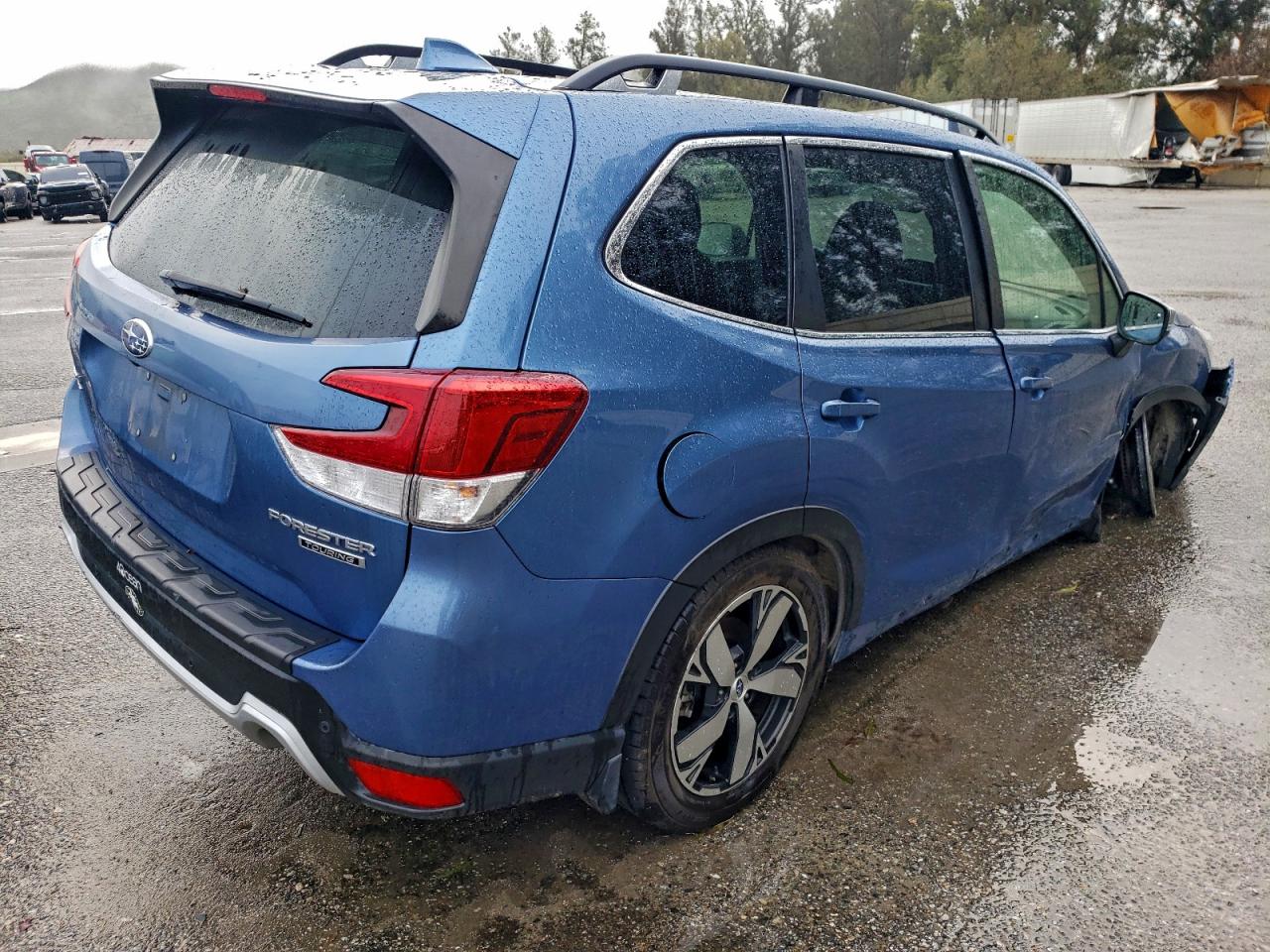 2020 SUBARU FORESTER TOURING photo 3