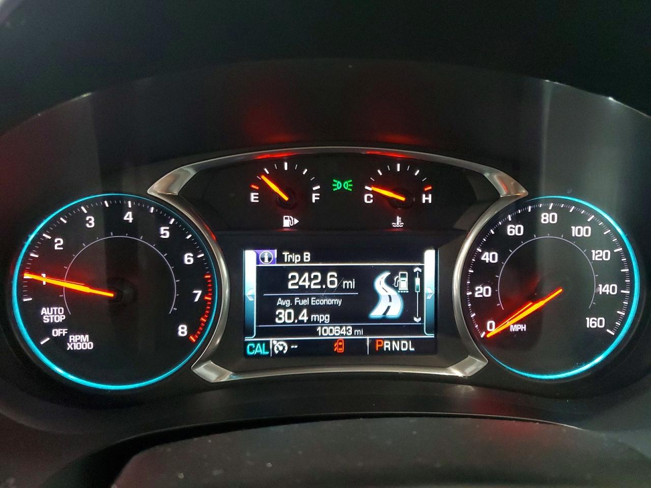 2017 CHEVROLET MALIBU LT photo 9