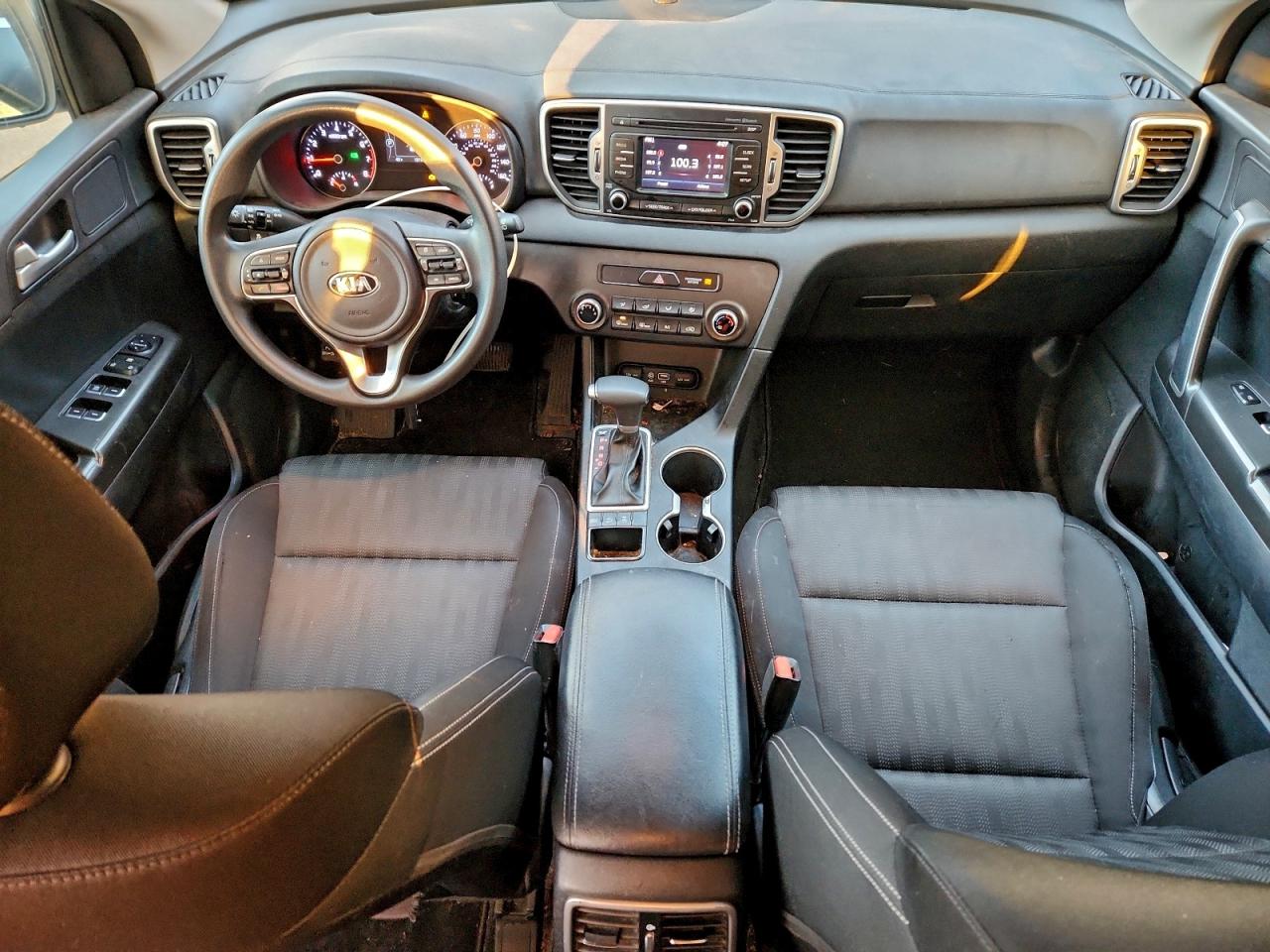 2017 KIA SPORTAGE LX photo 8