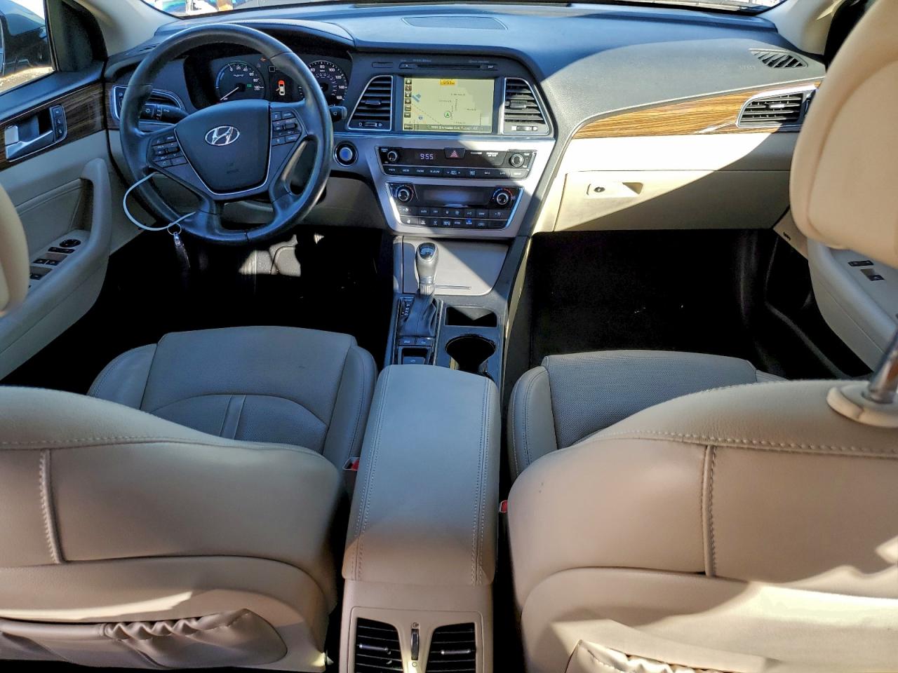 2016 HYUNDAI SONATA HYBRID photo 8