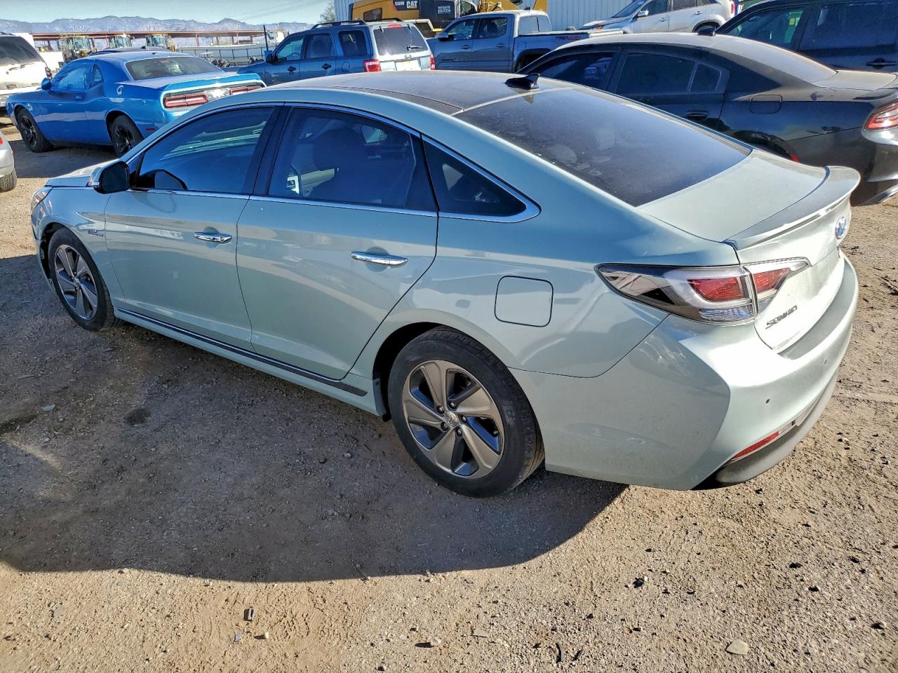 2016 HYUNDAI SONATA HYBRID photo 2