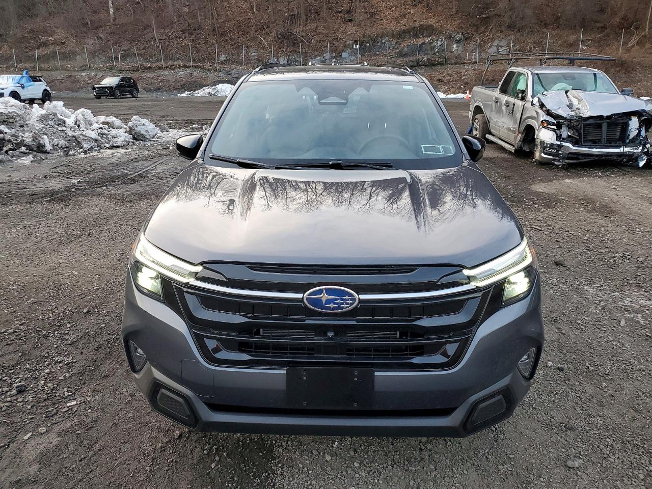 2025 SUBARU FORESTER TOURING photo 5