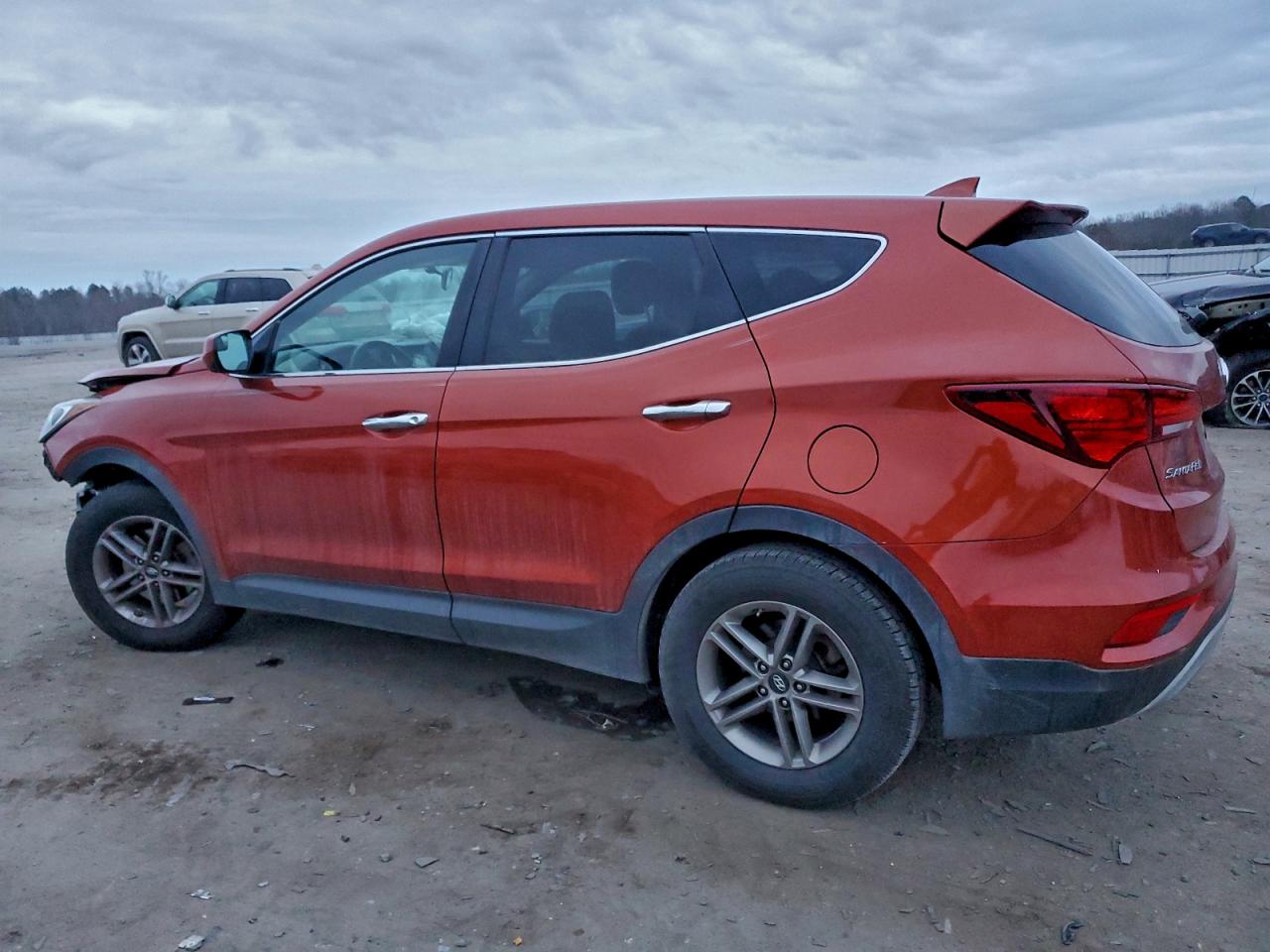 2017 HYUNDAI SANTA FE SPORT photo 2