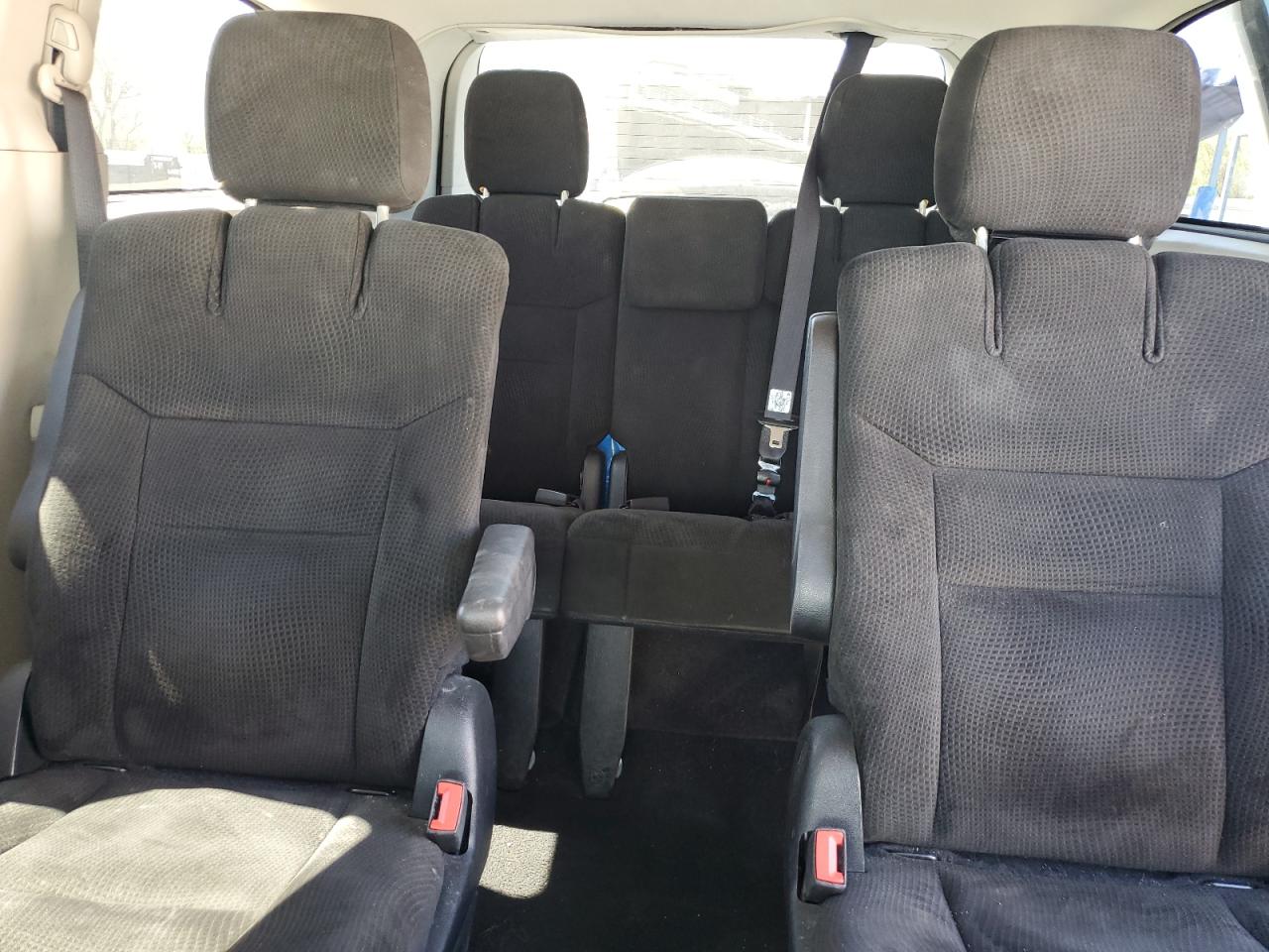 2015 DODGE GRAND CARAVAN SE photo 10