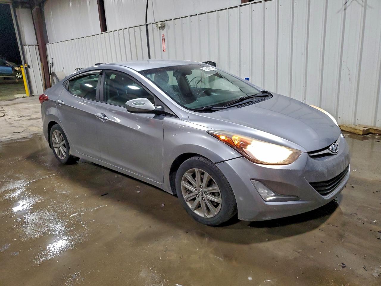 2015 HYUNDAI ELANTRA SE photo 4