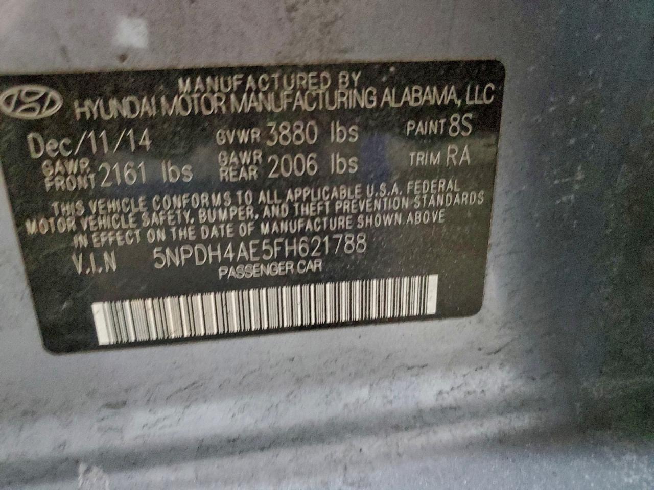 2015 HYUNDAI ELANTRA SE photo 12