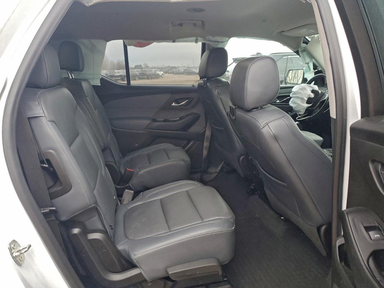 2019 CHEVROLET TRAVERSE PREMIER photo 11