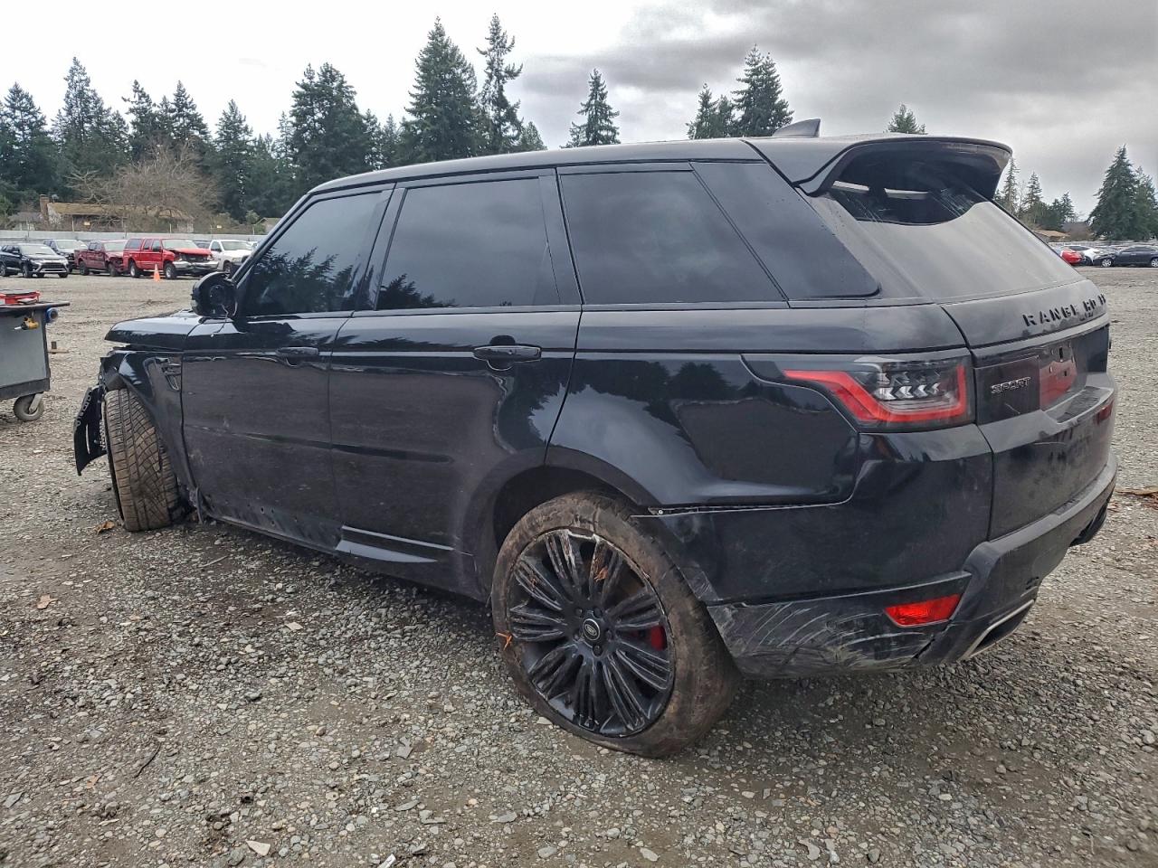 2019 LAND ROVER RANGE ROVER SPORT HSE DYNAMIC photo 2