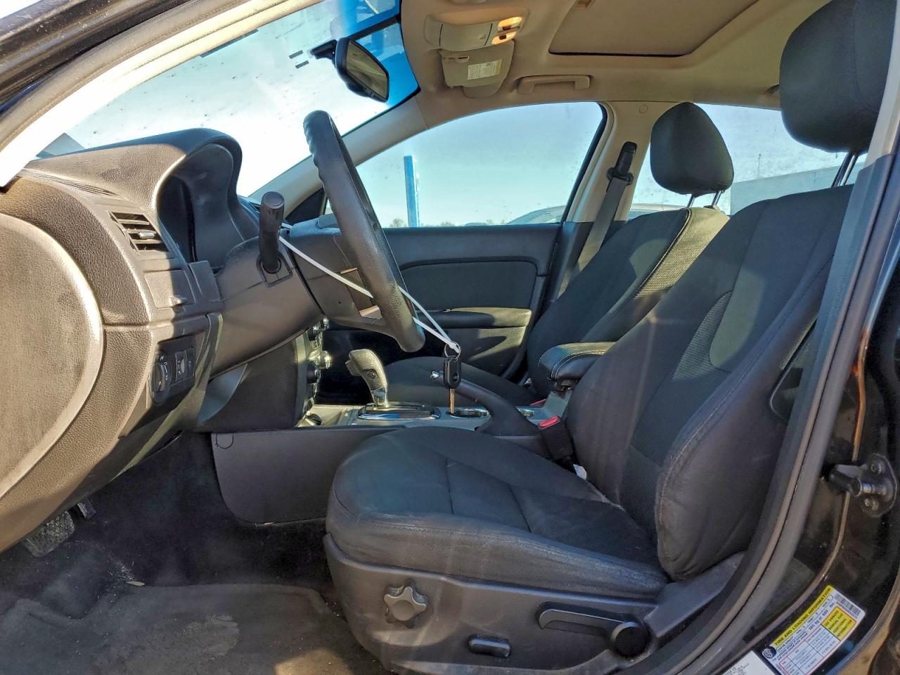 2010 FORD FUSION SE photo 7