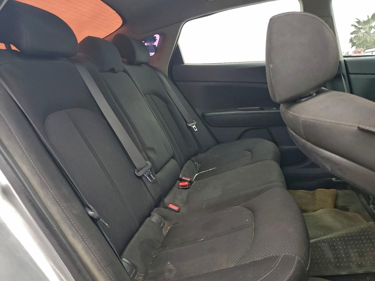 2016 KIA OPTIMA LX photo 10