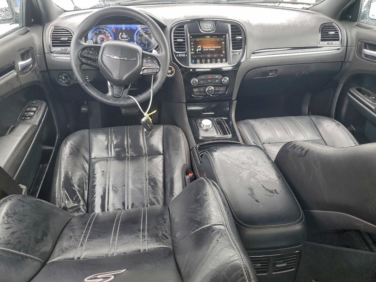 2022 CHRYSLER 300 S photo 8