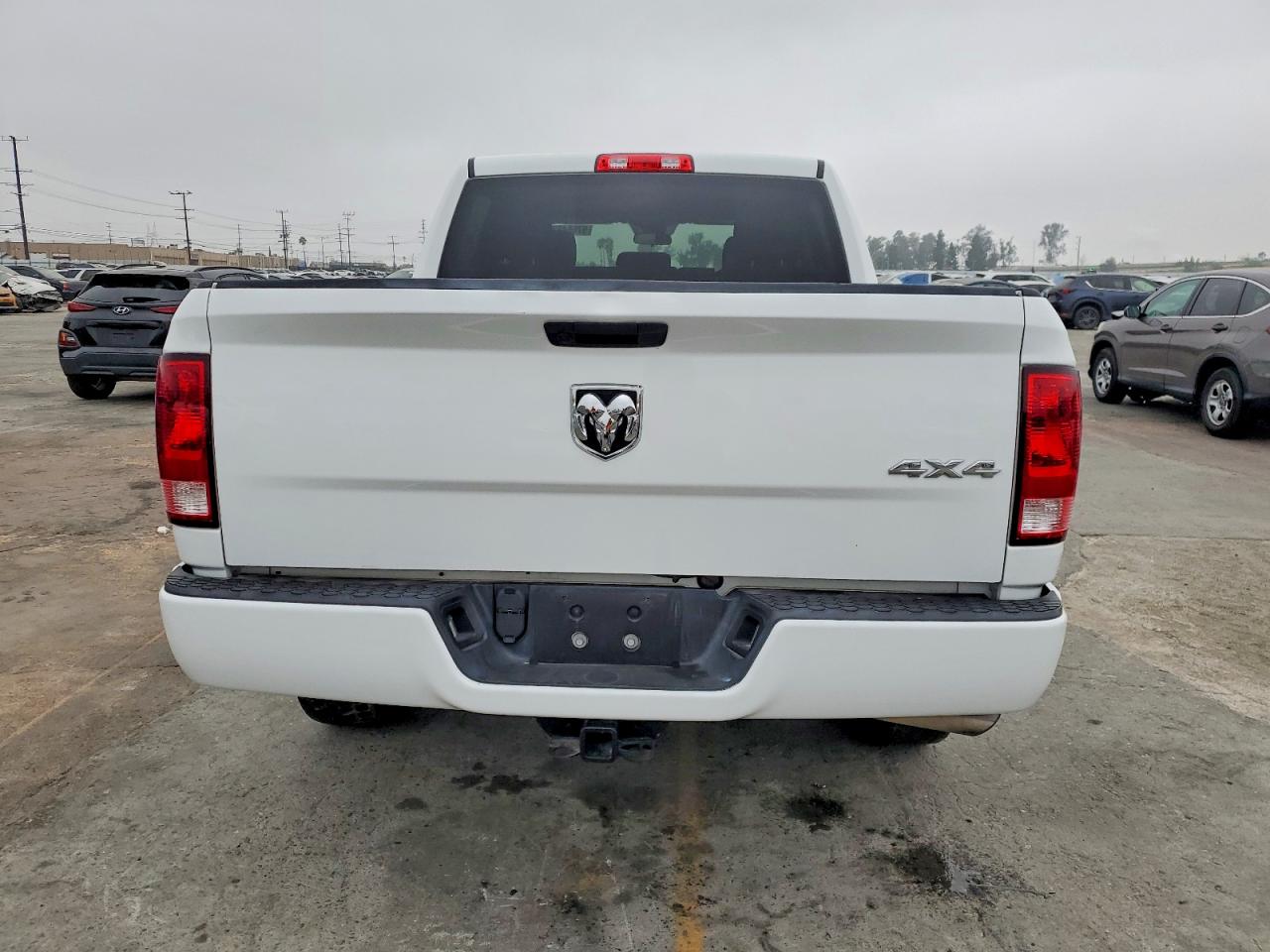 2021 RAM 1500 CLASSIC TRADESMAN photo 6