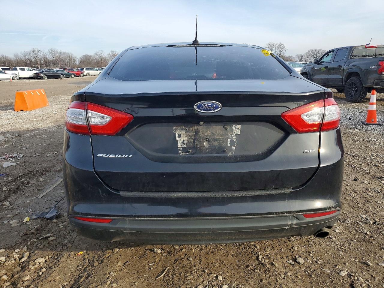 2016 FORD FUSION SE photo 6