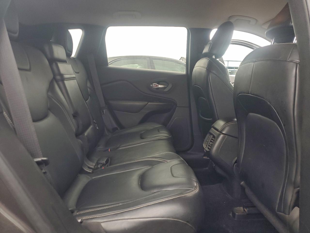2014 JEEP CHEROKEE LIMITED photo 11