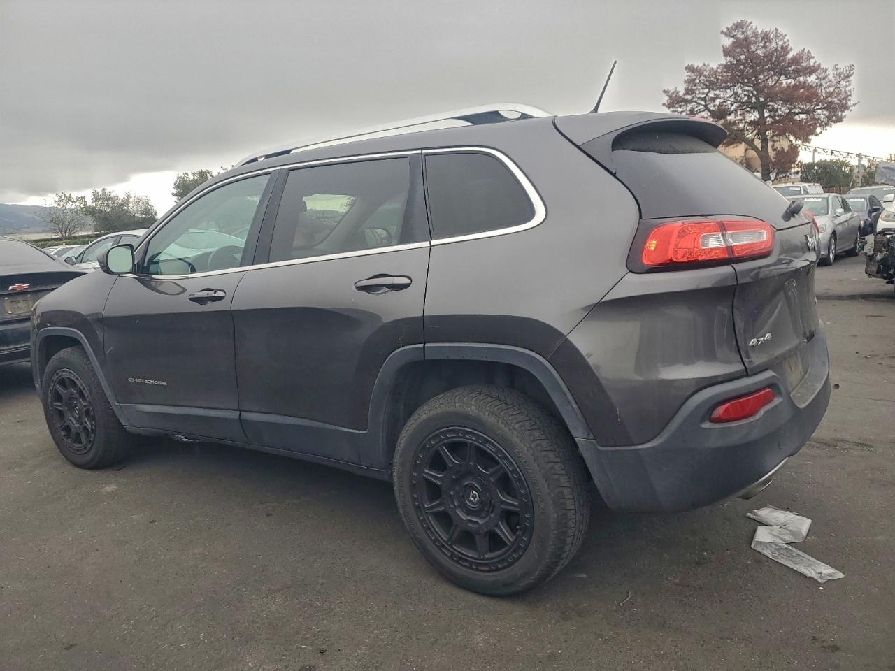 2014 JEEP CHEROKEE LIMITED photo 2