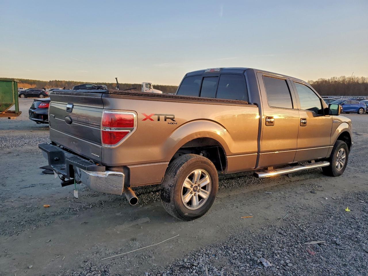 2011 FORD F150 SUPERCREW photo 3