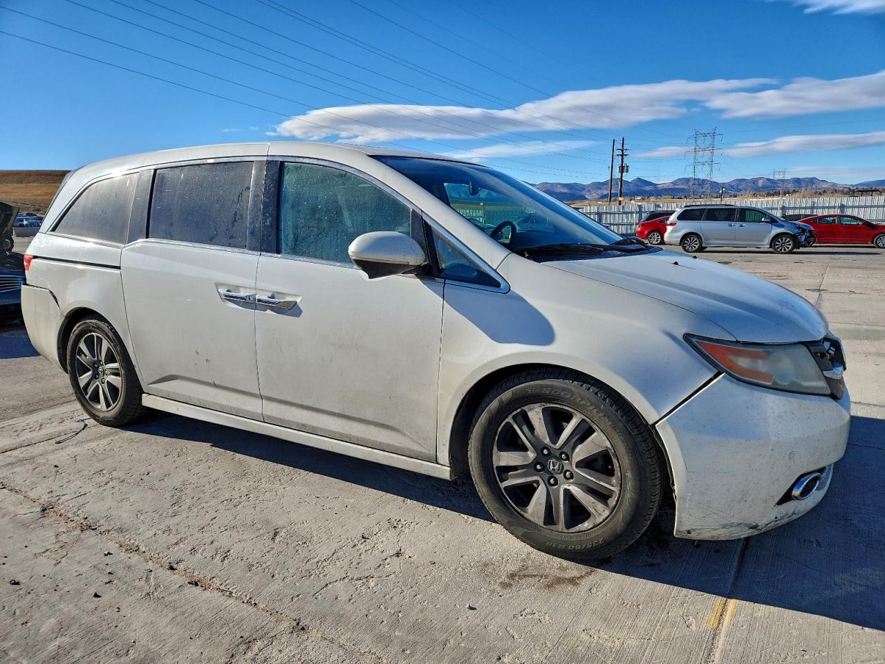 2014 HONDA ODYSSEY TOURING photo 4
