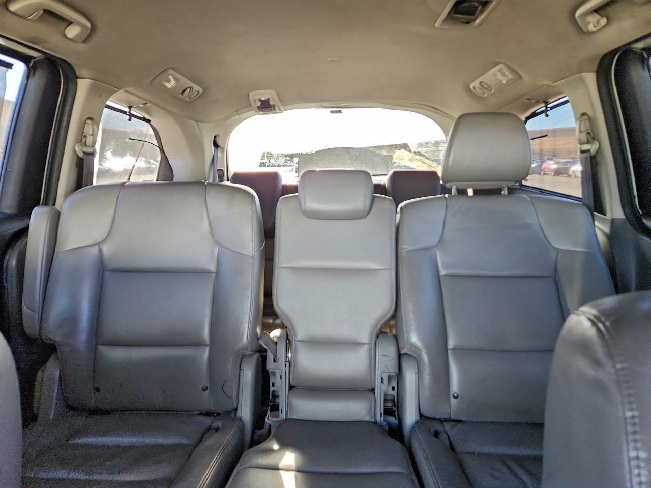 2014 HONDA ODYSSEY TOURING photo 10