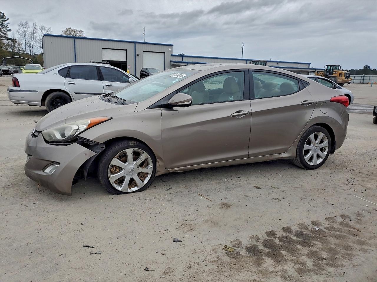 2013 HYUNDAI ELANTRA