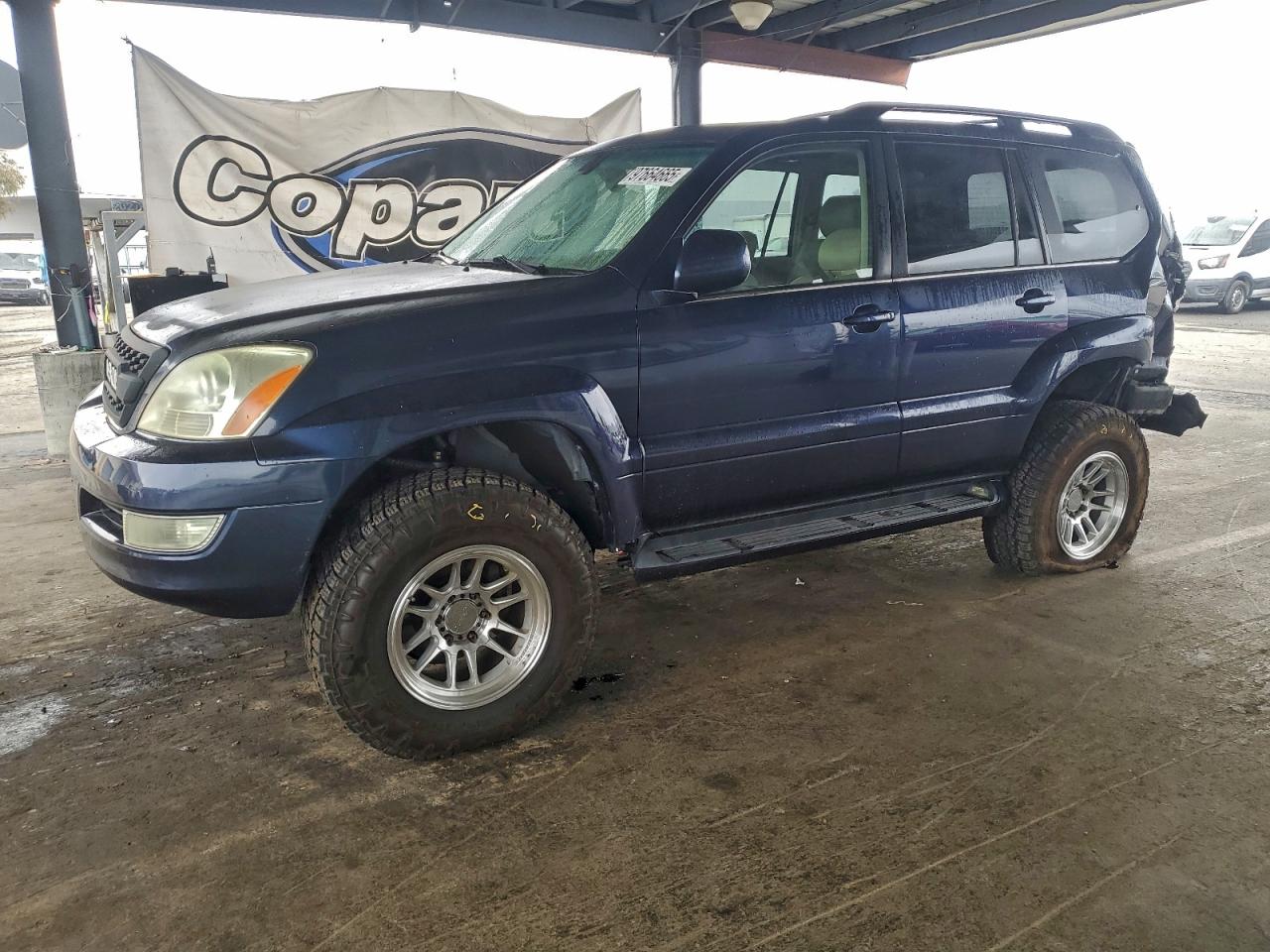 2004 LEXUS GX