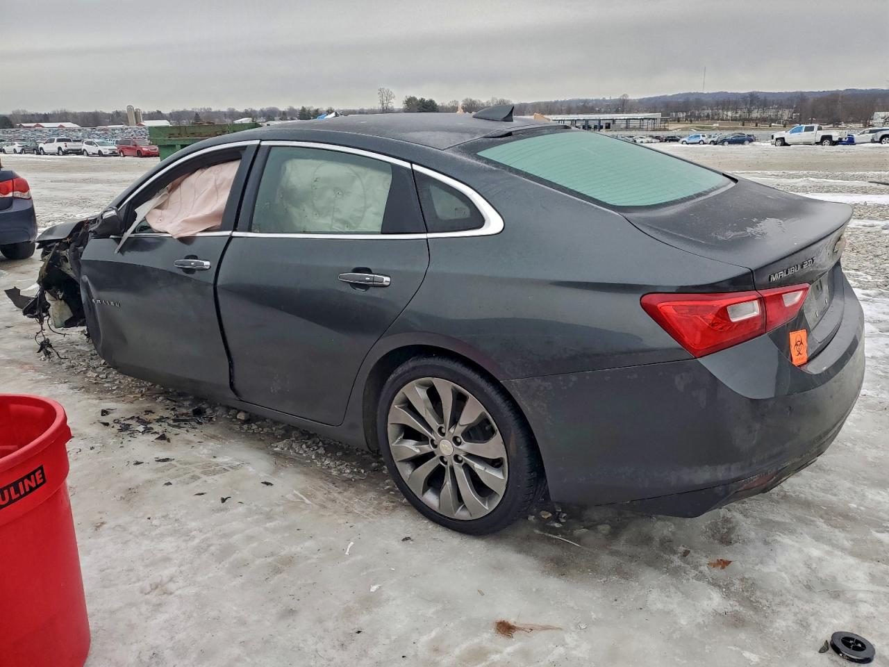 2016 CHEVROLET MALIBU PREMIER photo 2