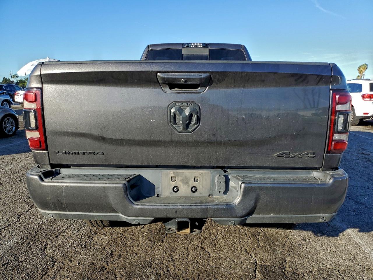 2021 RAM 3500 LIMITED photo 6