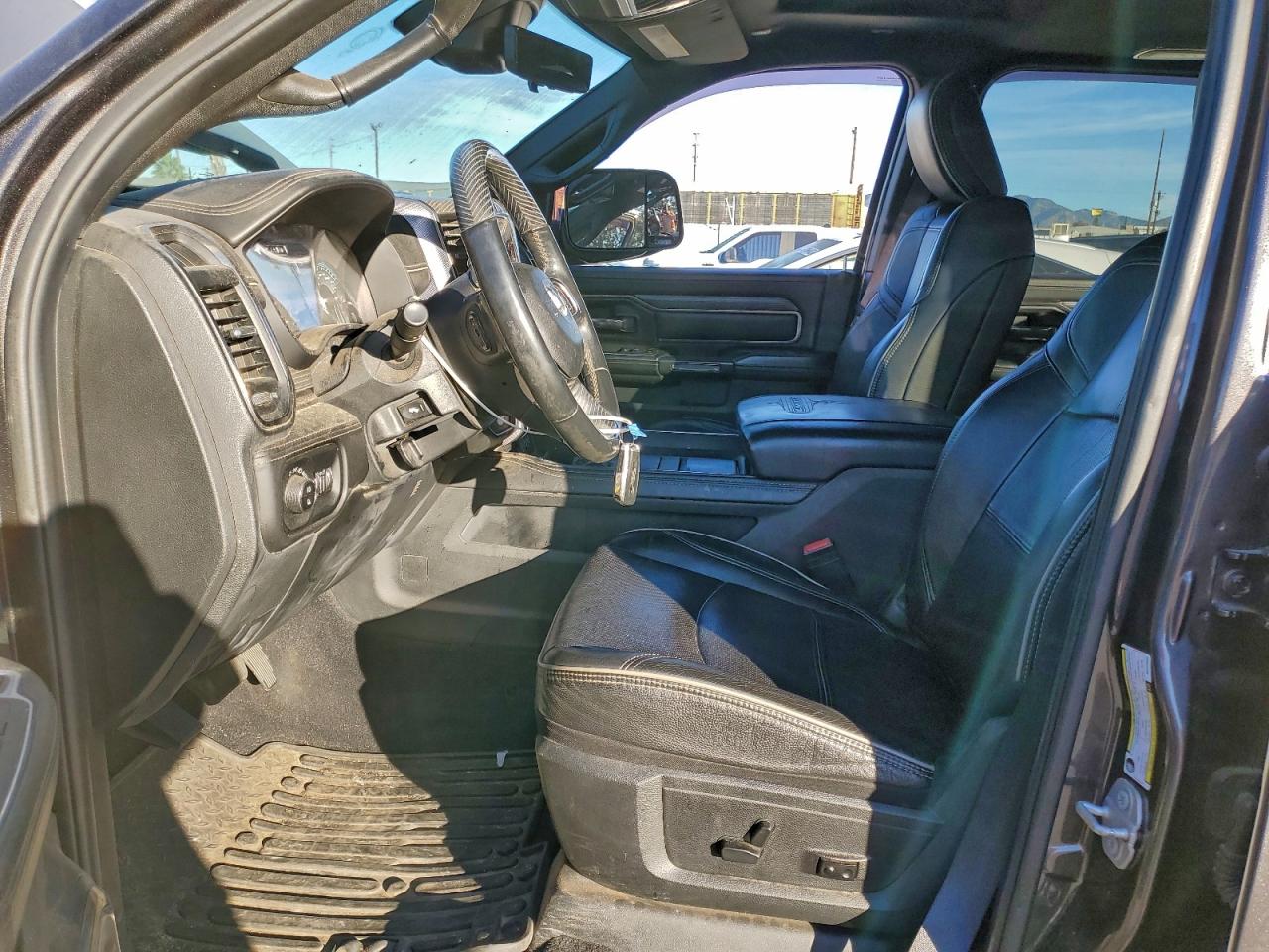 2021 RAM 3500 LIMITED photo 7