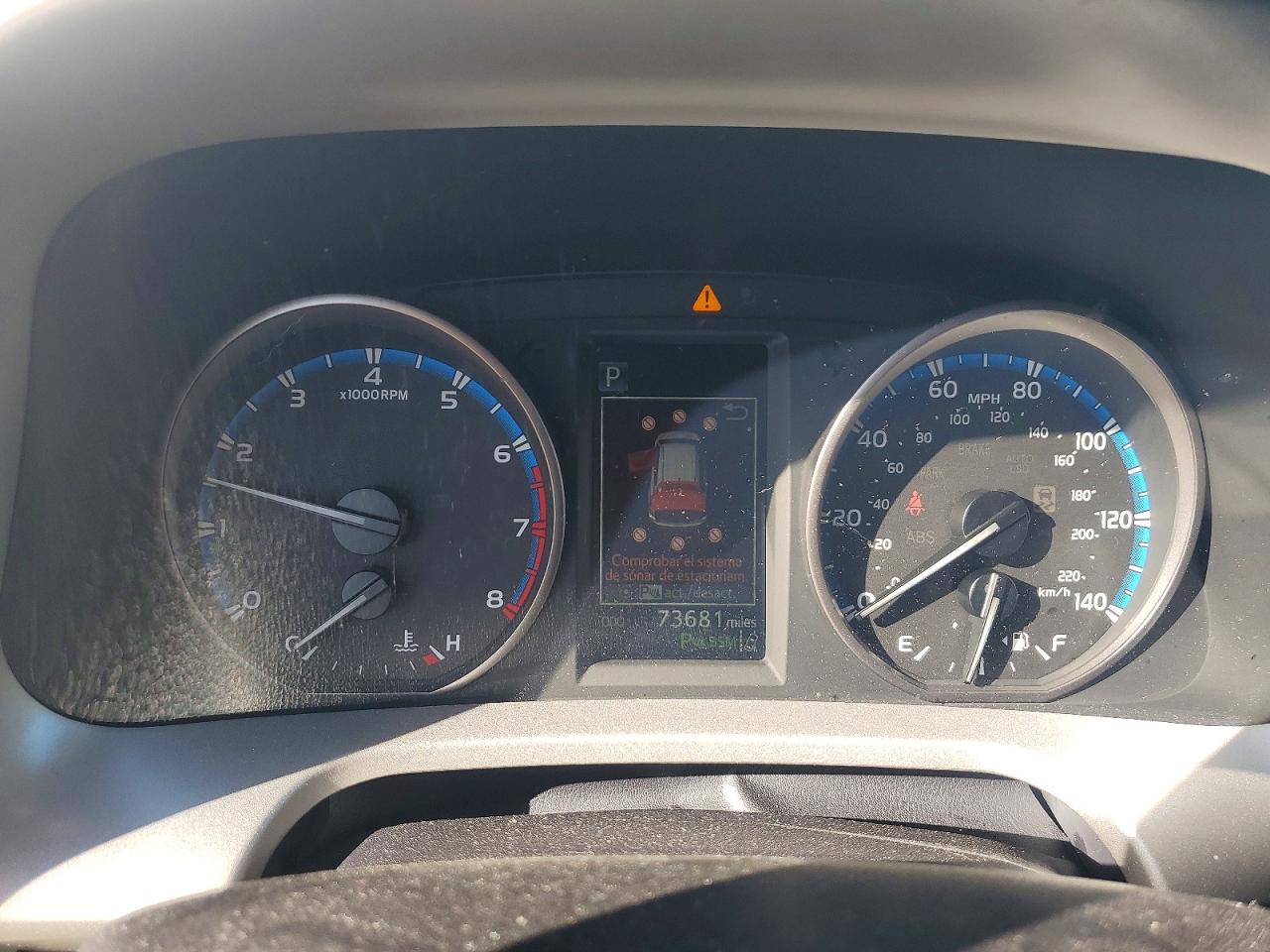 2017 TOYOTA RAV4 XLE photo 9